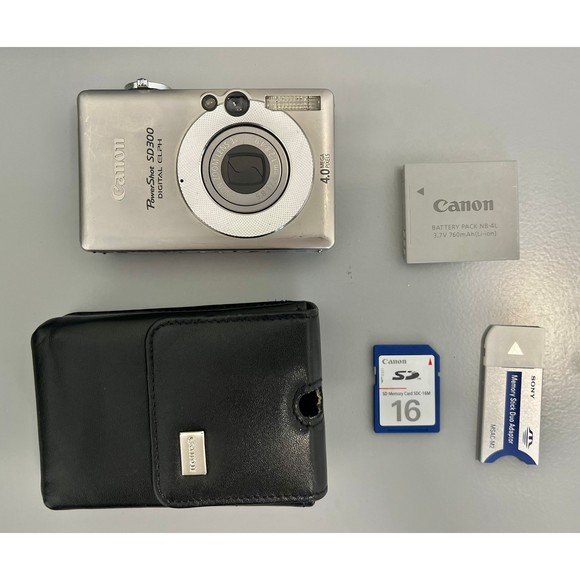 Canon PowerShot Digital ELPH SD300 / Compact Camera w/battery - PARTS OR REPAIR - Picture 2 of 8